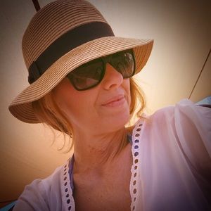 Meet your Posher, Shelli